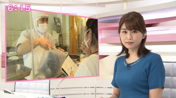 垣内麻里亜アナ　ニット乳！！の画像