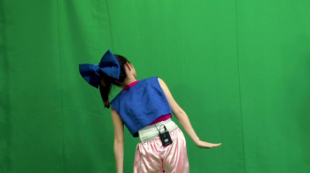 佐藤佳奈アナ お尻を激しく食い込ませながらダンスをレクチャーする!!【GIF動画あり】の画像