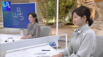 田中瞳アナ　横乳！　ワールドビジネスサテライトの画像