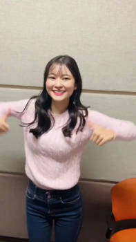 増田紗織アナ　激しく胸を揺すりながら踊る！！【GIF動画あり】の画像