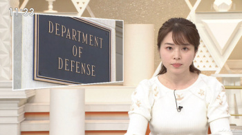 皆川玲奈アナ　ニットの豊乳がくっきり！！の画像