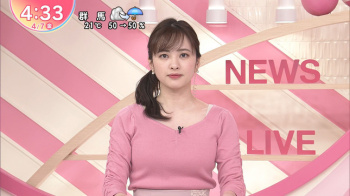 河出奈都美アナ　ニットの巨乳が揺れる！！【GIF動画あり】の画像