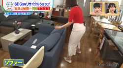 上村彩子アナ　ピチピチ衣装のセクシーレポート！！の画像