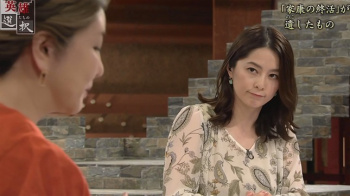 杉浦友紀アナ　巨乳！　英雄たちの選択の画像