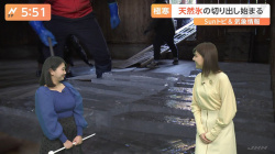 高安奈緒子キャスターと上村彩子アナ　巨乳くっきり天気予報！！の画像