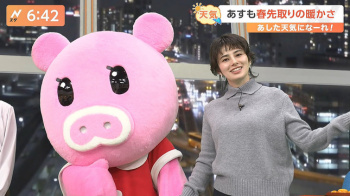 ホラン千秋キャスター　ニットの豊乳！！の画像