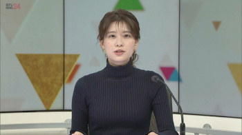 郡司恭子アナ　セクシーニットでニュースを読む！！の画像