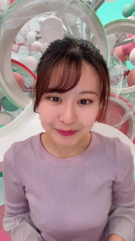 望木聡子アナ　インスタライブでニットの胸元くっきり！！【GIF動画あり】の画像