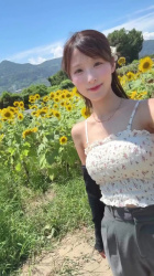 白木愛奈アナ　へそ出しキャミソールで巨乳と脇全開！！【GIF動画あり】の画像