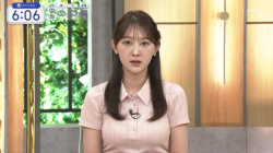 森山みなみアナ　ピチピチ衣装で胸くっきり！！【GIF動画あり】の画像