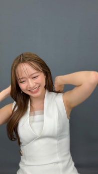森香澄アナ　インスタライブで脇全開！！【GIF動画あり】の画像