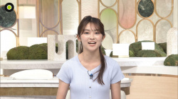 五十嵐にいかアナ　ニットで胸元強調！！の画像
