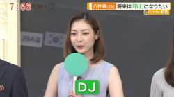 住田紗里アナ　ノースリーブの脇からインナーチラ見え！！の画像