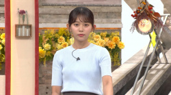 【画像】松﨑涼佳アナ　ニットで胸元を強調！！の画像