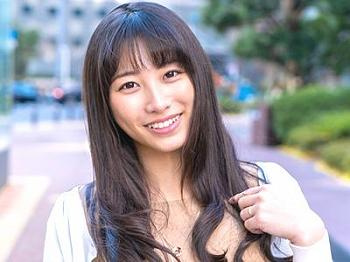 [イラマチオ]【人妻ナンパ】清楚美女奥様を口説き下着チェックからホテル連れ込み‼膣内に精子欲しがる浮気妻が他人棒で中出しするエロSEXの画像