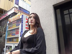 【人妻ナンパ】マッチングサイトで出会った運命の熟女!ウエストのくびれが色っぽい彼女と情熱的なホテルでの一夜を過ごす…その美しい肉体に深く刻まれた情熱の痕跡の画像