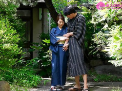 【佐伯由美香×ベロチュー】美しい女将が巧みな舌技で全身を愛撫し特別な接客で極上の夜を提供wwwの画像