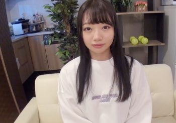【素人美少女】「出てみたかったの…♡」スレンダー巨乳おっぱい黒髪清楚なロリ可愛い美少女とイチャラブセックス！！の画像
