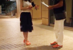 熟女ナンパ「少しだけなら…♡」スレンダー巨乳おっぱい・ぽってり唇のクソエロい妖艶美魔女とホテルで膣内射精SEXを楽しむ!の画像