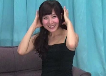 素人ナンパ企画《えぇ？ｗ筆おろしって普通にエッチするんですよね？///》断れない優しいお姉さんに童貞をもらってもらうｗの画像