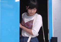 【素人・美少女】「入っていいですかｗ」巨乳おっぱいを揺らす運動で大人しそうな清楚娘を発情させて健康ボディを頂いちゃうｗｗの画像