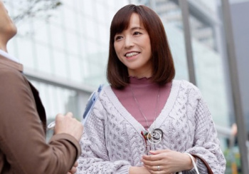 人妻ナンパ「えぇ♡どうしましょ♡」ムチムチ巨乳おっぱいの五十路・人妻熟女・美魔女おばさんを口説いて膣内射精SEX！ｗの画像