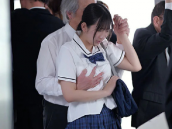 【役野満里奈】鬼畜痴●師どもに★★漬けにされ電車内で犯され続ける巨乳女子校生の画像