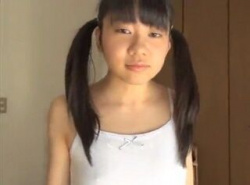 【ザ・犯罪】 条例にひっかかりそうな幼い女の子に猥褻行為。逮捕覚悟のおっさん。の画像