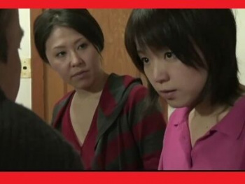 【ヘンリー塚本】 父母娘三人で交わすKISSオブファイヤー！愛を超えた狂乱接吻！！の画像