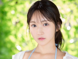 【AV女優】依本しおりの画像