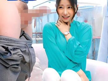 【マジックミラー】欲求不満三十路美魔女美女人妻が露出された肉棒に欲情⁉絶倫男性の悩み相談企画で浮気するエロ不倫セックス！の画像