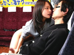 【あべみかこ】美少女AV女優が凄テク我慢企画！逆ナンパした素人男性を痴女責めするエロエロ手コキフェラ＆セックス！の画像