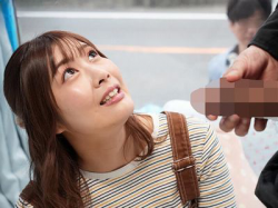 【マジックミラー】夫婦ナンパ企画で綺麗な人妻に巨根男性が悩み相談！デカチンエロ素股から寝取りハメする不倫NTRセックス！の画像