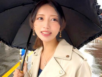 【人妻×不倫】元カノとハメ撮り。モデル級に超絶美人の美乳美尻若妻とプールデートを楽しんでホテルで性欲解放浮気セックス!の画像