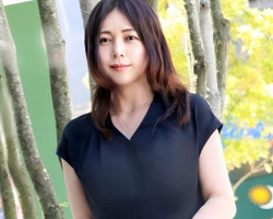 【人妻】『42歳です…♡』色白美肌な美熟女奥さんがエロかった！旦那以外のチンコを濃厚フェラ→騎乗位メスイキ不貞セックス！の画像