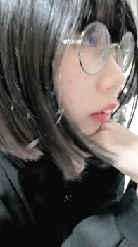 【画像】”ごはんですよ”みたいなJKが発見されるwwwwwwwwwwwwwの画像