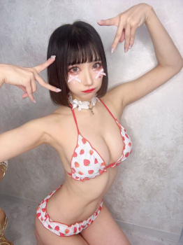 【動画】地下アイドルまんさん、エ口エ口ダンスを披露するも一線は超えないｗｗｗの画像