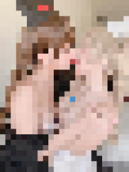 【動画】美人コスプレイヤーのレズキス、工●すぎるwwwwwwwwwwwwの画像