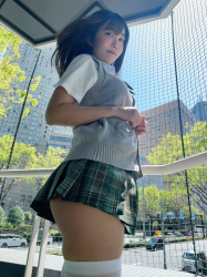 【画像】このJKさん、エッチなカラダが童貞好みすぎるｗｗｗｗｗｗｗｗｗの画像