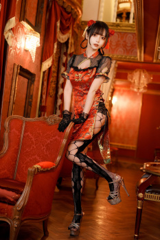 【画像】令和最新版のチャイナ服がエチエチｗｗｗｗｗｗｗｗｗｗｗｗｗの画像