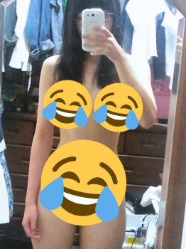 【画像】陰キャオタク女子(18)、おっぱいがエッチぃｗｗｗｗｗｗｗｗｗｗｗｗｗｗの画像