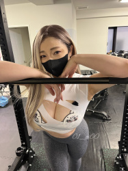 【悲報】おっぱいジム、エロすぎてバズった結果ついに警察の捜査が入るｗｗｗｗｗｗｗｗの画像