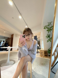 【芸能】鈴木奈々、ランジェリー姿がなんか妙にエロいｗｗｗｗｗｗの画像