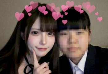 【画像】女さん「整形後と整形前のツーショ私もやって見たけど、泣ける?」の画像