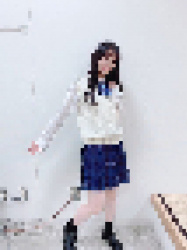 【画像】アイドルさん(18)、度を超えたおっぱいアピールでファン勃起ｗｗｗの画像