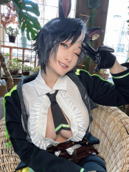 【画像】ウマ娘コスまんさん、おっぱいが元キャラより大きい逆転現象を起こしてしまう…の画像