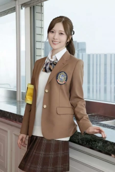 【画像】白石麻衣さん、制服ＪＫコスしたらAVパケみたいでちょっとエロいの画像