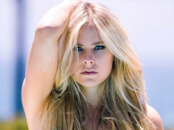 アヴリル・ラヴィーンさん画像集82枚【ヌード】の画像