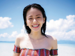 山本舞香さん画像集241枚【水着】の画像