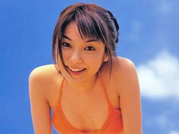 内山理名さん画像集145枚【水着】の画像